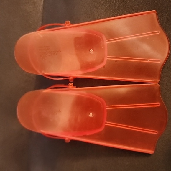 18in doll swiming shoes - Picture 3 of 3